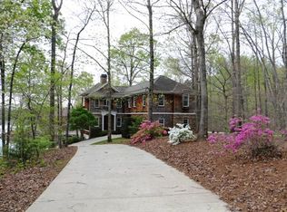 212 Long Bay Dr, West Union, SC 29696