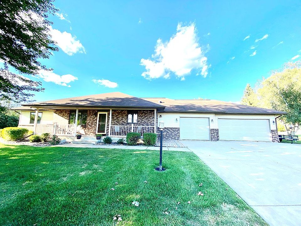 1st image of W5246 Harter Dr
