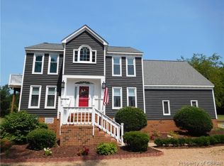 1872 Hill Rd, Gloucester Pt, VA 23062