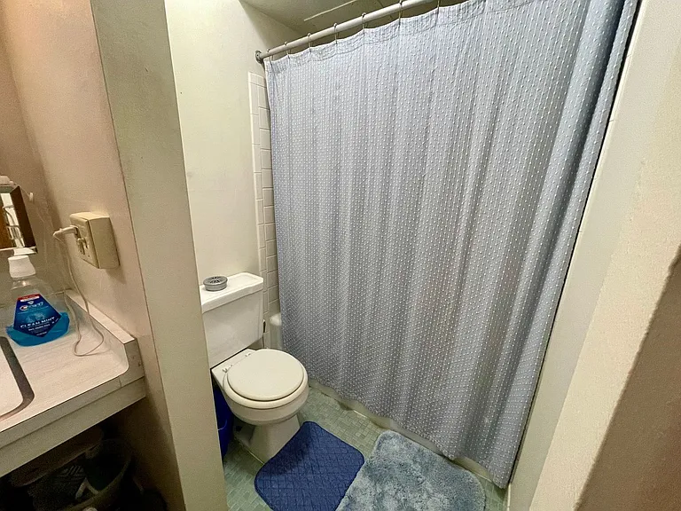 2443 N Murray Ave — Photo 7