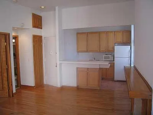 Rented by Buchbinder & Warren | media 2
