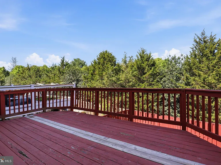 915 Buttonwood Ter NE — Photo 43
