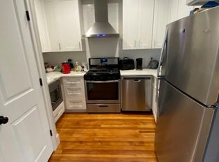 174 Princeton St #2R, Boston, MA 02128