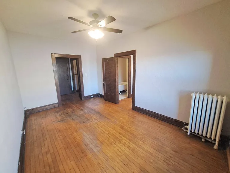 225 Place Apartments — Photo 59