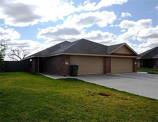 1st image of 4002 Carrera Ln #4002