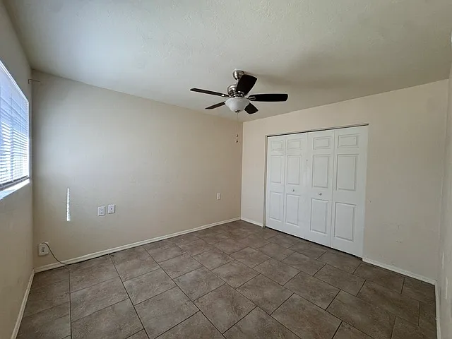 1448 Carmelita Dr — Photo 11
