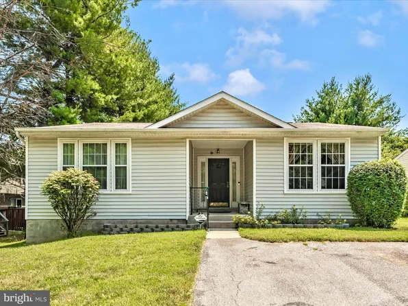 900 Hammershire Rd, Owings Mills, MD 21117