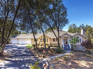 39302 Moonray Ln, Oakhurst, CA