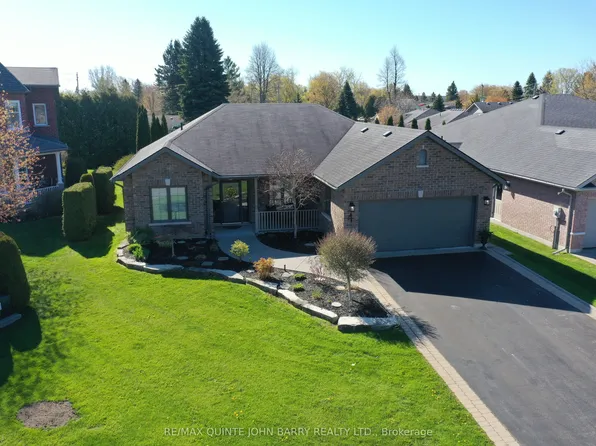 4 Hickory Ct, Brighton, ON K0K 1H0