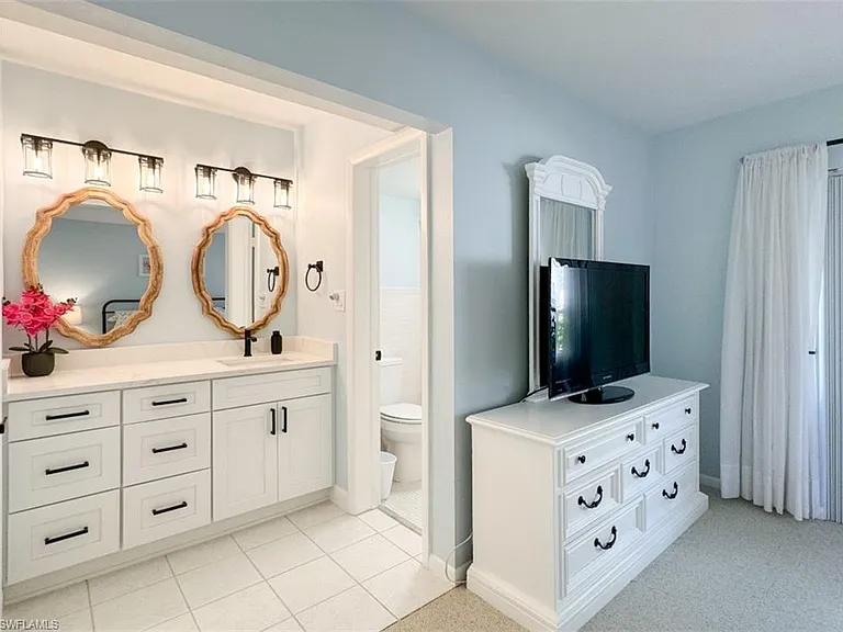 788 Park Shore Dr #D27 — Photo 49