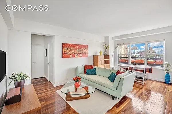 Sold by Compass | media 11