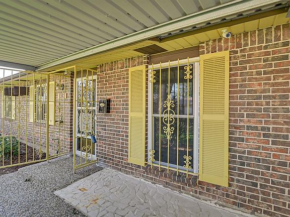 4th image of 1313 Las Palmas Dr