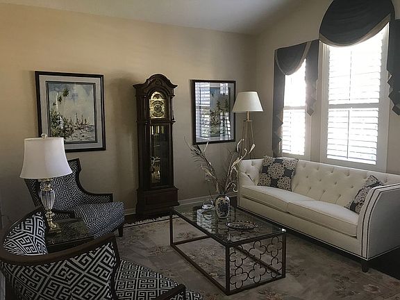 4th image of 16151 Ivy Lake Dr