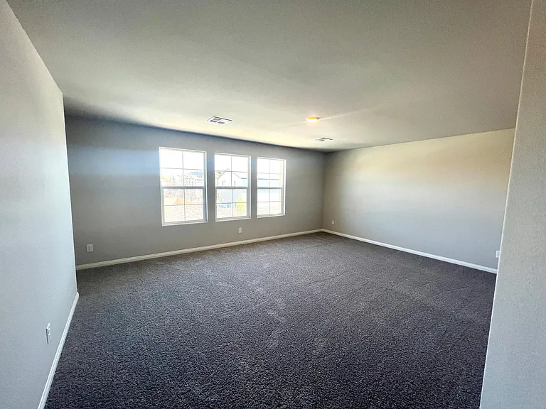 7539 Dragonfruit Ave — Photo 12
