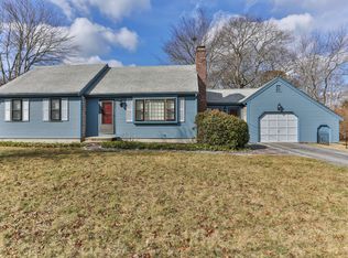 211 Sudbury Ln, Hyannis, MA 02601