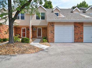 1309 Tahoe Valley Ct, Ballwin, MO