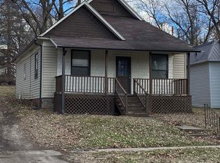 310 N 2nd St, Oskaloosa, IA 52577