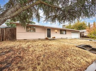 1237 Vista Dr, Central Pt, OR