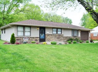 417 W Carpenter Dr, New Carlisle, OH