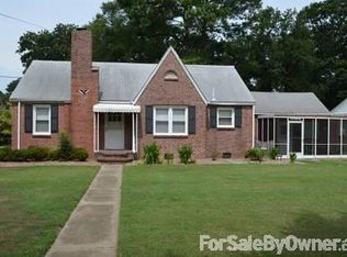 9215 Inlet Rd, Norfolk, VA 23503