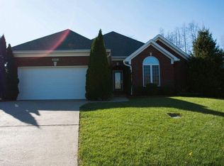 8502 Vancouver Ct, Louisville, KY 40228