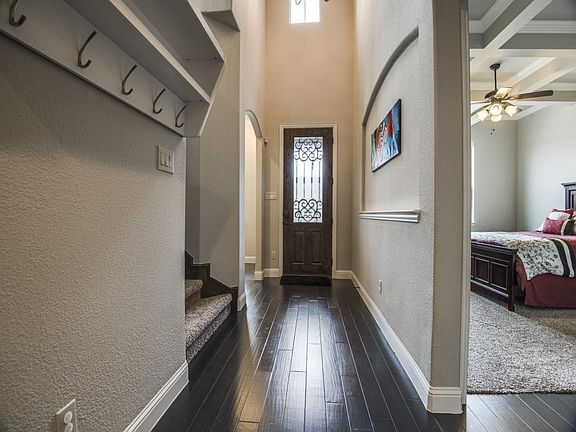 5th image of 4917 Empire Way