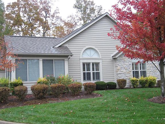 4th image of 5674 Meadowood Ln