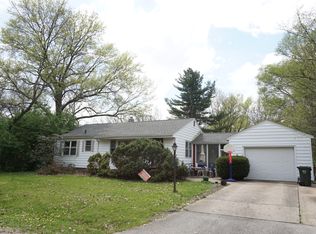 2025 Burlison Dr, Urbana, IL