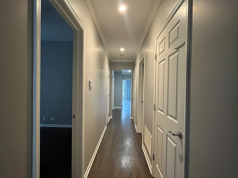 540 W Oakdale Ave #2W — Photo 19