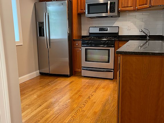 Stainless steel refrigerator, microwave, stove/oven and dishwasher