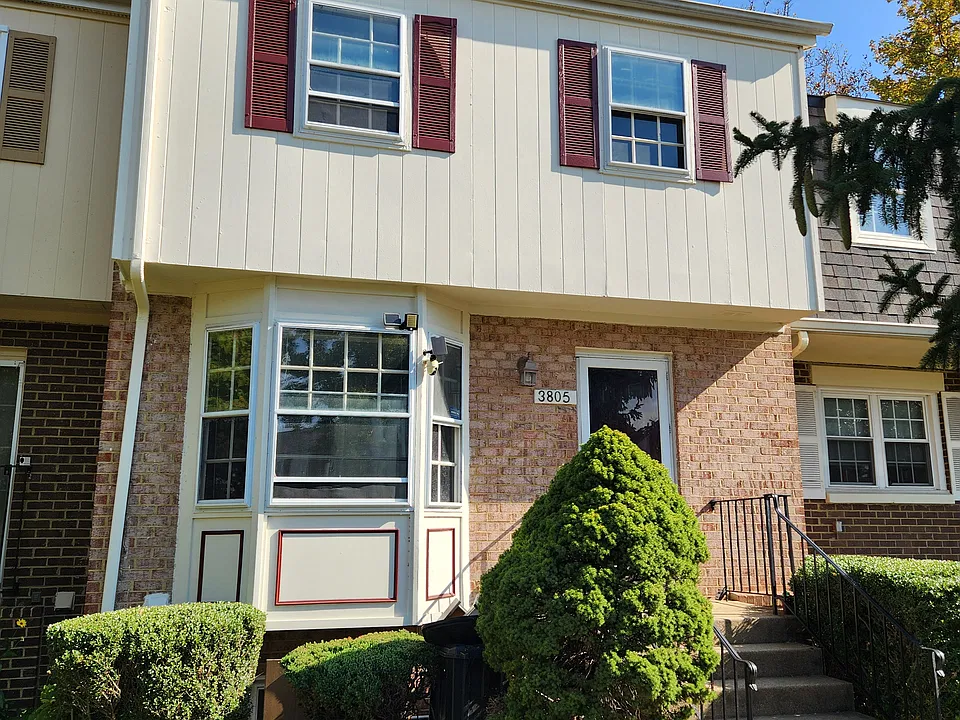 3805 Dunsinane Dr #25