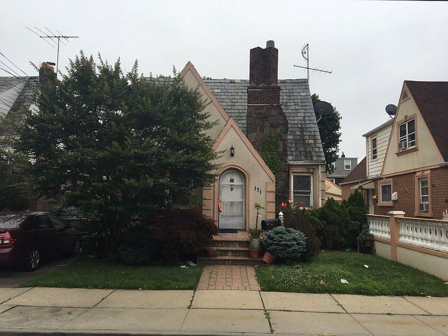 1st image of 171 Ivy St