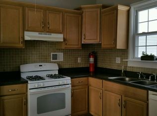 18 Locust Ave #2, Troy, NY 12180