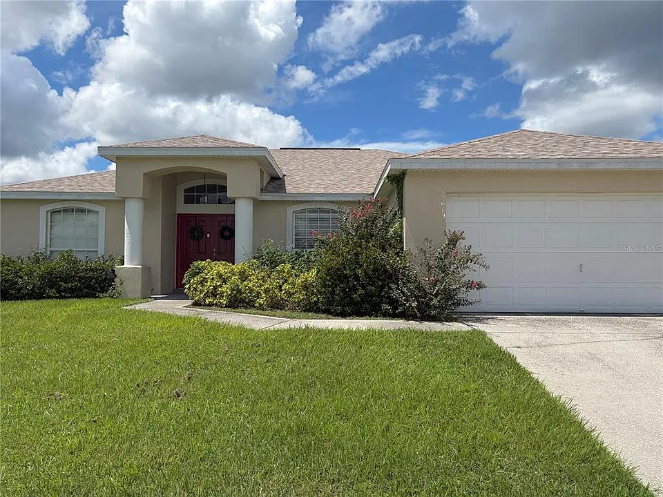 5619 Fischer Dr