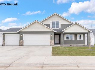 1355 Crescent St, Weiser, ID 83672