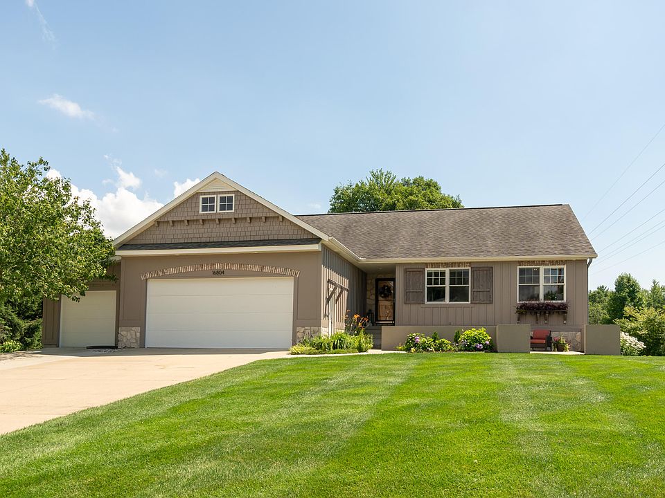 1st image of 16804 Watersedge Dr