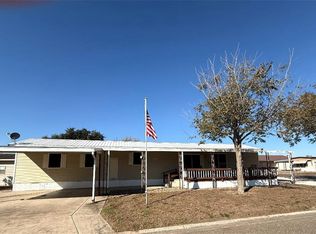 201 Hub Dr, Mission, TX 78574