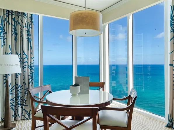 18001 Collins Ave #2009, North Miami Beach, FL 33160
