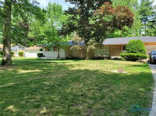 27 S Centennial Rd, Holland, OH 43528