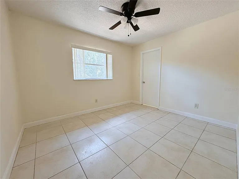7522 Laurel Springs Dr — Photo 17