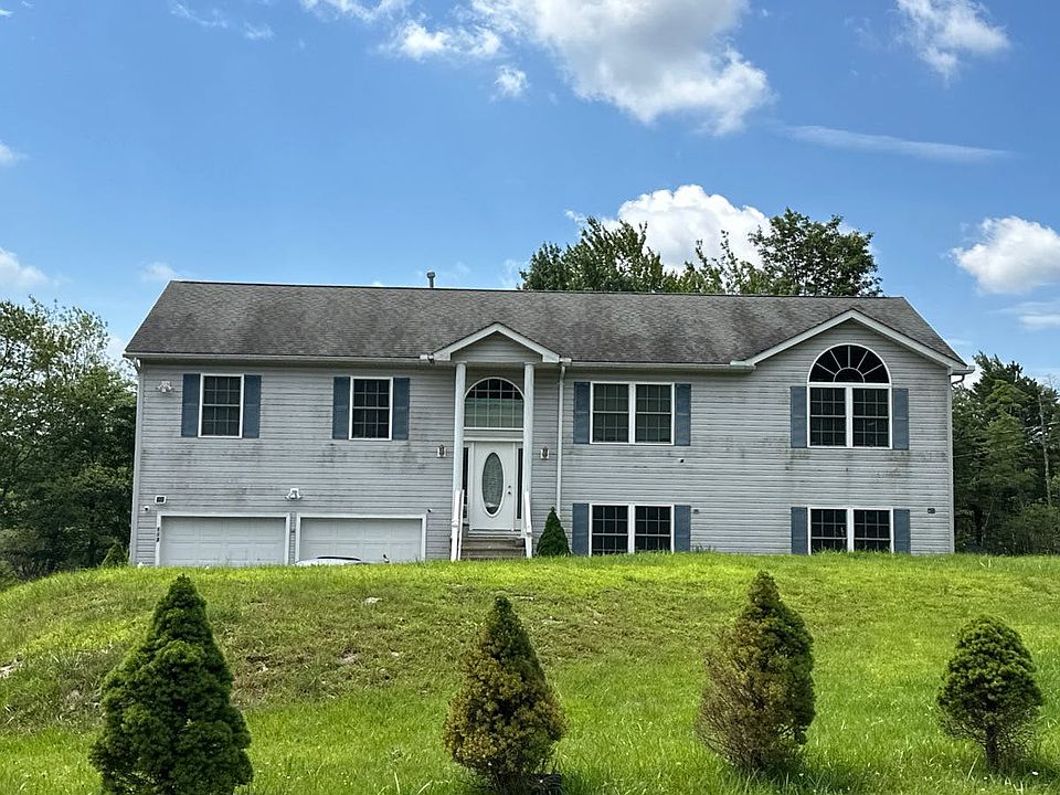 1st image of 112 Ash Dr
