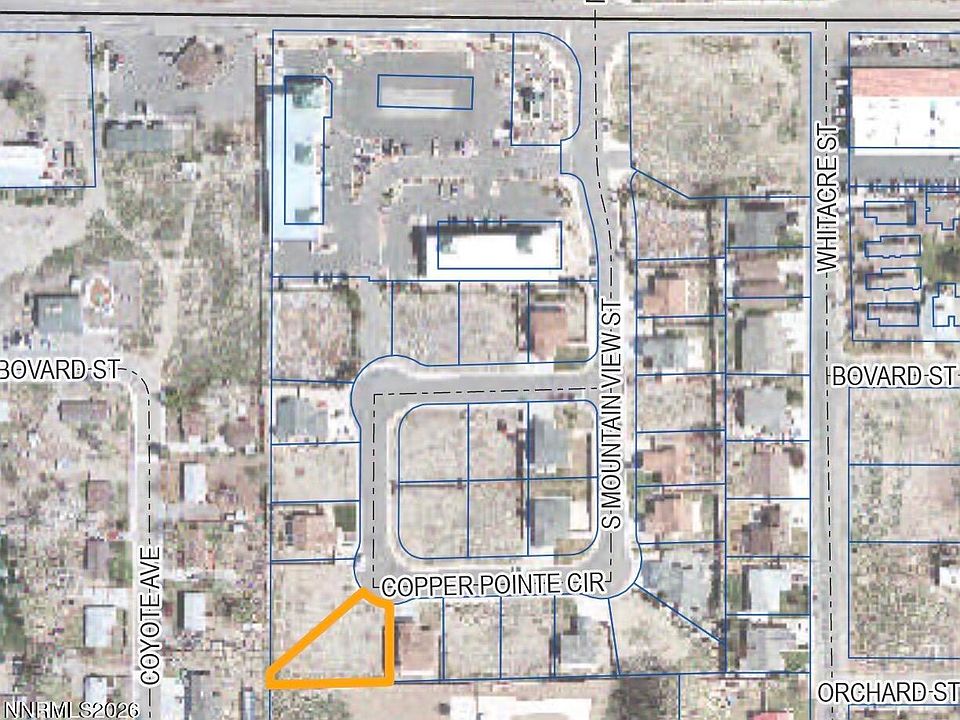 2nd image of 322 Copper Pointe Cir