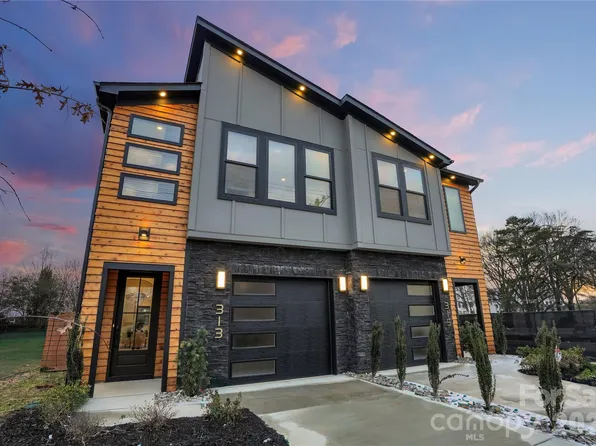 313 E Peterson Dr, Charlotte, NC 28217