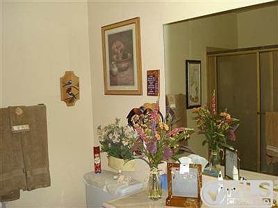 4th image of 7461 Century Ave