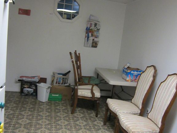 5th image of 123 S Hillside Ave #1B