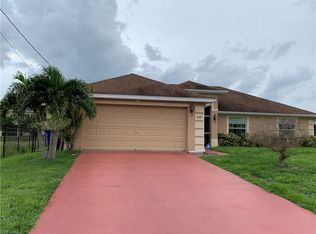 4109 35th St SW, Lehigh Acres, FL 33976