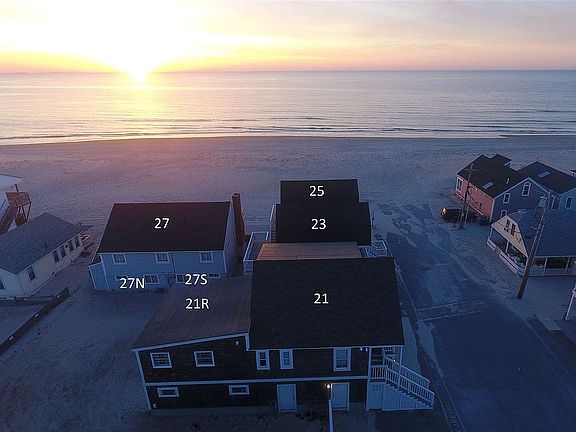 21 and 21R at sun rise.