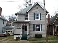 216 2nd St NE photo 1