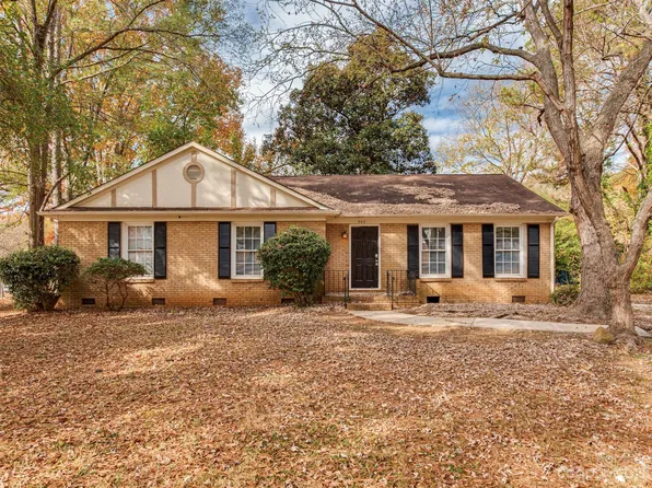 548 Huntsmoor Dr, Charlotte, NC 28217
