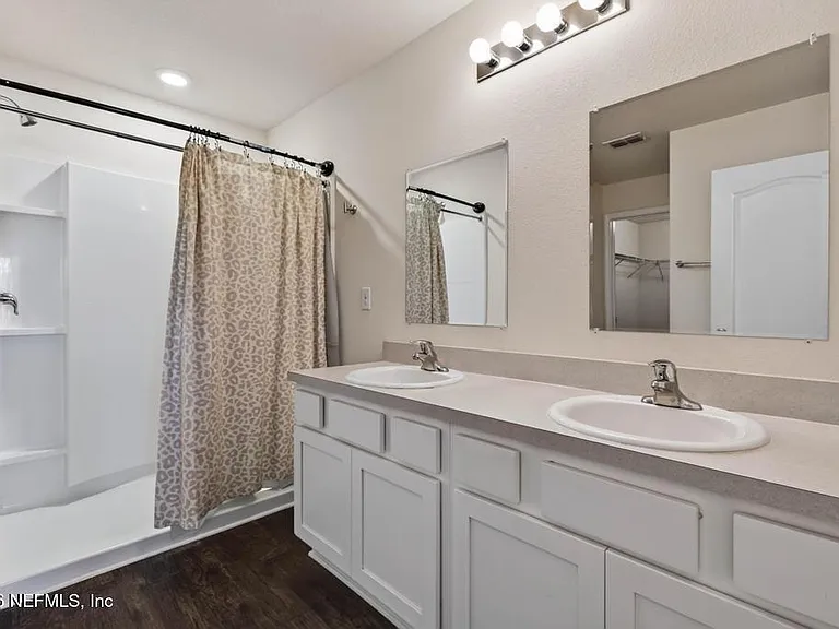14 Jarama Cir — Photo 40